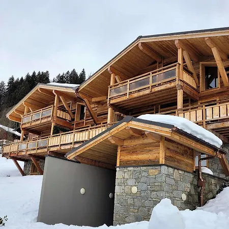 Exceptionnel Duplex Avec Vue Panoramique, Terrasse Et Garage Aux Gets - Fr-1-598-36 Les Gets